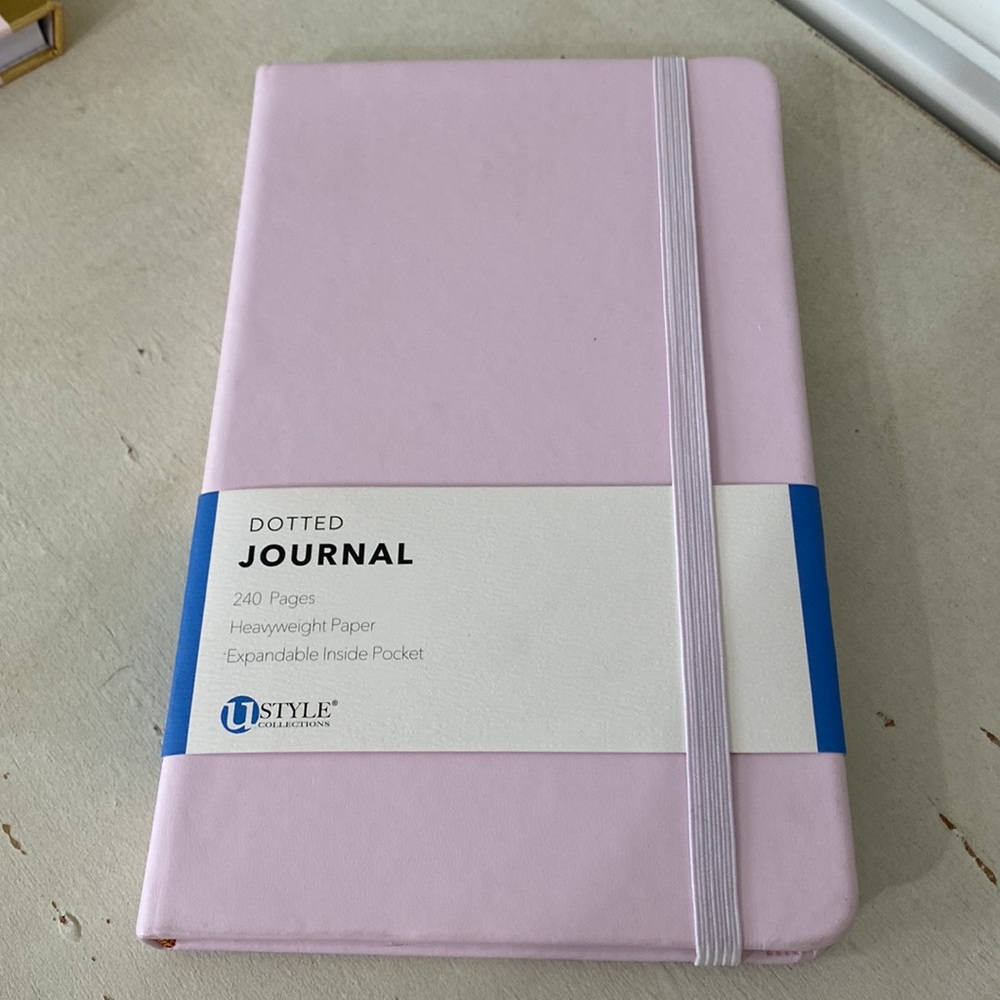 Style Collections Journal & Note Pad New - Picture 3 of 14